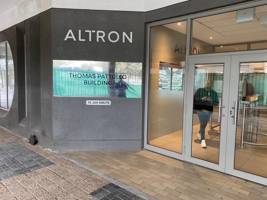 To Let Commercial Property for Rent in Foreshore Western Cape